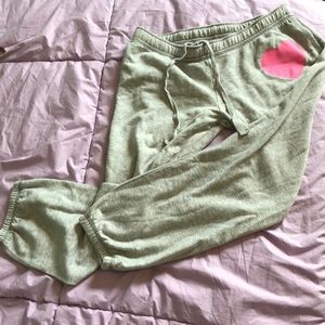 Victoria’s Secret PINK gray & pink sweat/capris